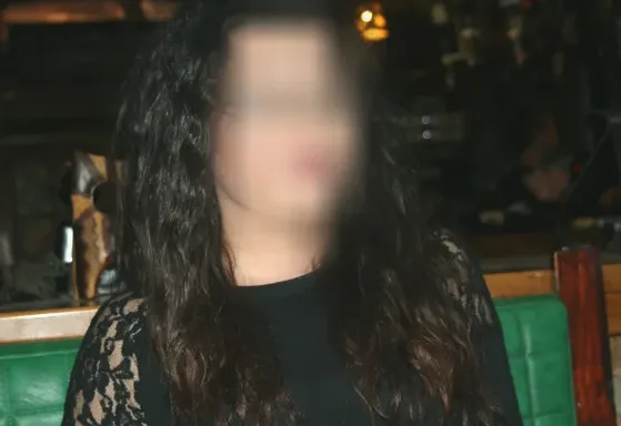 Amina, 24