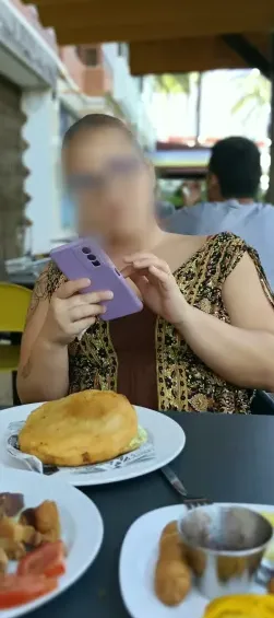 Esther, 39