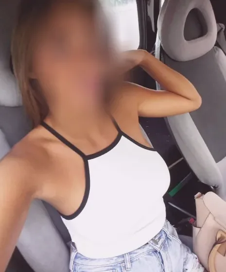 Karla, 36