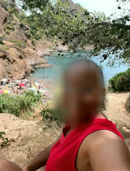 Lea, 33