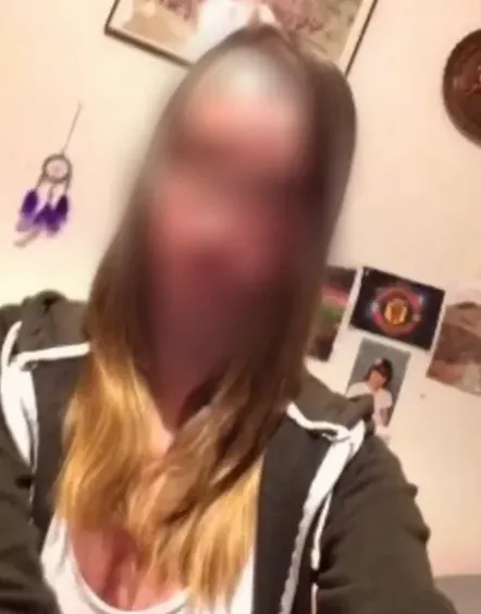 Lejla, 25