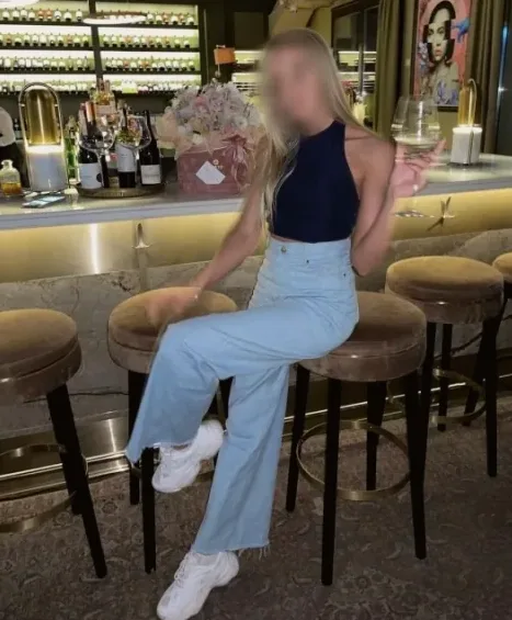 Sofia, 34