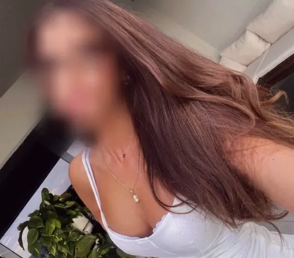 Sofie, 30